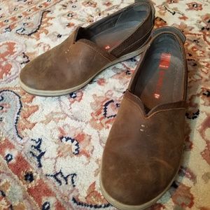 Merrell size 7.5 slip-on shoes in brown leather
